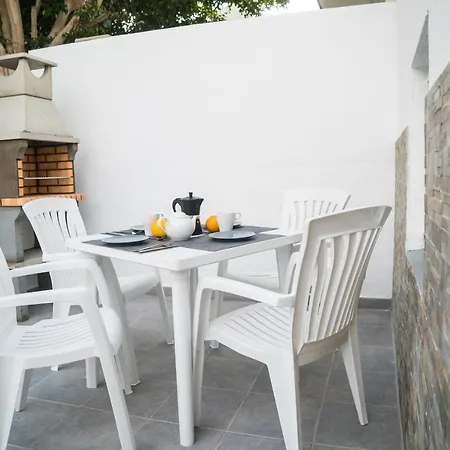 Mariposa Apartment